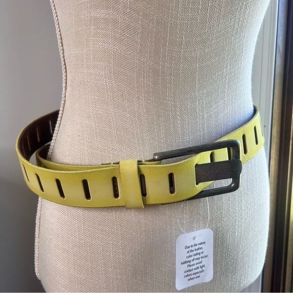 Free People We The Free Jona Yellow Women's Leather Belt Size M/L - Picture 6 of 7